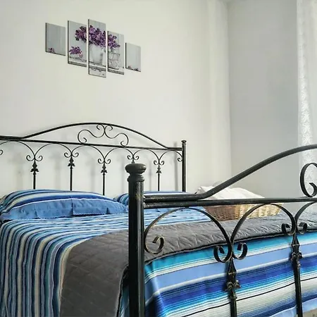 Casa Maria * Sant Isidoro (Apulia)